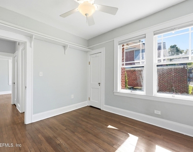 2614 Dellwood Avenue - Photo Thumbnail 16