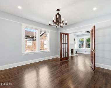 2614 Dellwood Avenue - Photo Thumbnail 9