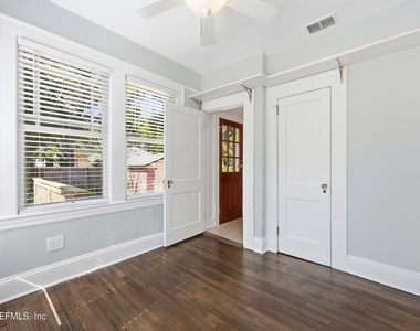 2614 Dellwood Avenue - Photo Thumbnail 18