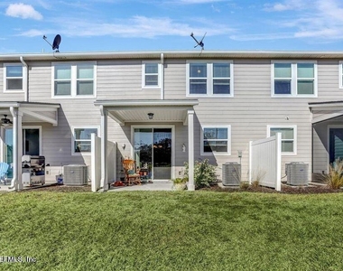 511 Richmond Drive - Photo Thumbnail 13
