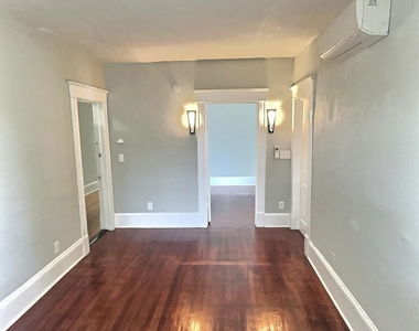 2116 Herschel Street - Photo Thumbnail 2
