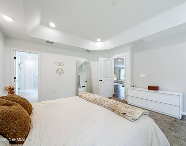 826 Flach Drive - Photo Thumbnail 14