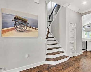 104 Marquesa Circle - Photo Thumbnail 6