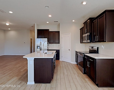 15662 Chir Pine Drive - Photo Thumbnail 4