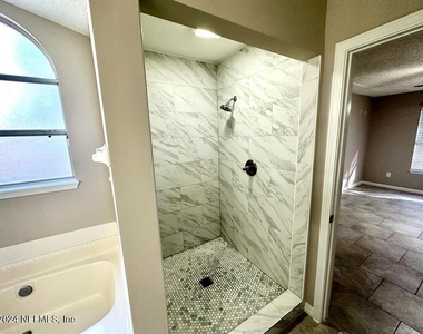496 Heron Nest Point - Photo Thumbnail 2