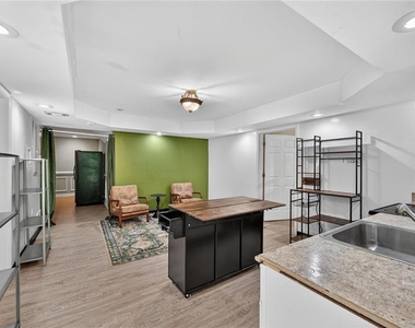 2986 Courtland Oaks Trail Sw - Photo Thumbnail 2