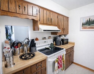 1486 Stonebridge Circle - Photo Thumbnail 6