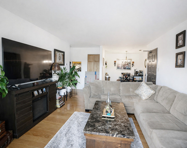 1486 Stonebridge Circle - Photo Thumbnail 2