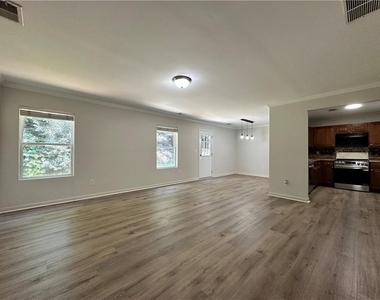 3340 Griffin Way - Photo Thumbnail 1