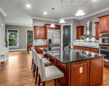 1219 Mecaslin Street Nw - Photo Thumbnail 2