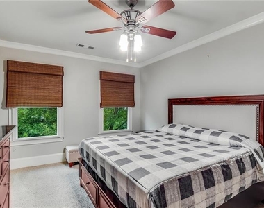 1219 Mecaslin Street Nw - Photo Thumbnail 20