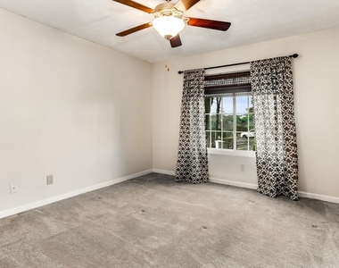 970 Sidney Marcus Boulevard Ne - Photo Thumbnail 9
