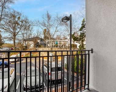 970 Sidney Marcus Boulevard Ne - Photo Thumbnail 16
