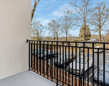 970 Sidney Marcus Boulevard Ne - Photo Thumbnail 15