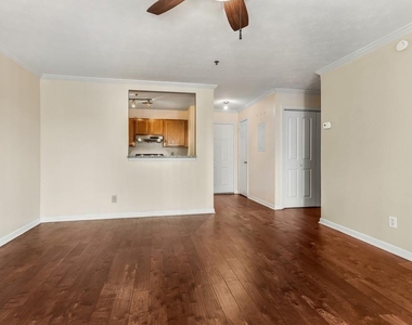 970 Sidney Marcus Boulevard Ne - Photo Thumbnail 3