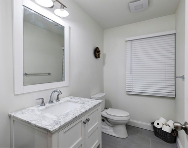 3940 Forrest Court - Photo Thumbnail 17