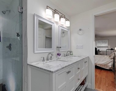 3940 Forrest Court - Photo Thumbnail 16