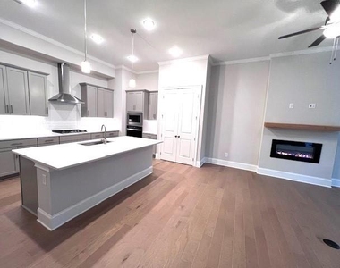 699 Stickley Oak Way - Photo Thumbnail 2