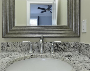 342 Brownstones Circle - Photo Thumbnail 21