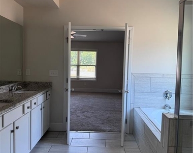 4252 Shandi Cove - Photo Thumbnail 13