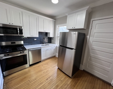 517 Hamilton Street - Photo Thumbnail 2