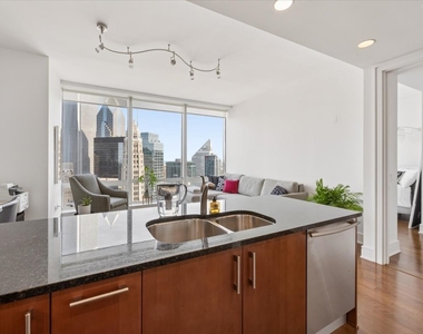 401 N Wabash Avenue - Photo Thumbnail 9