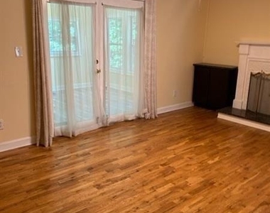 4921 Heritage Trace Court - Photo Thumbnail 8