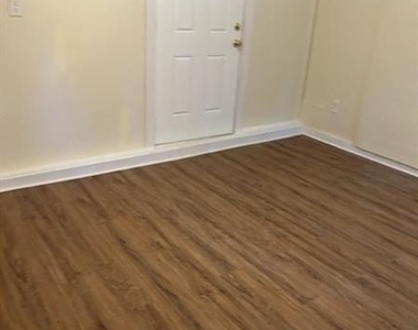 4921 Heritage Trace Court - Photo Thumbnail 17