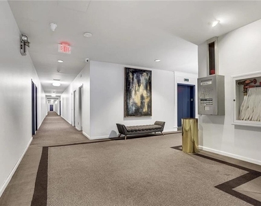 1421 Peachtree Street Ne - Photo Thumbnail 12