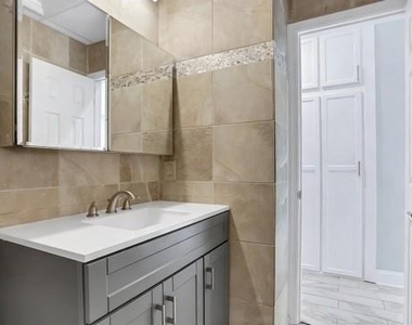 1421 Peachtree Street Ne - Photo Thumbnail 8