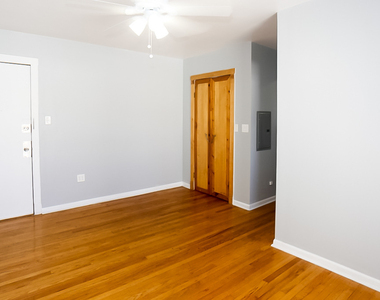 3267 W Wrightwood Avenue - Photo Thumbnail 10