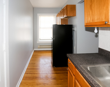 3267 W Wrightwood Avenue - Photo Thumbnail 4