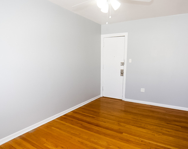 3267 W Wrightwood Avenue - Photo Thumbnail 8