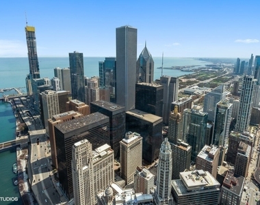 401 N Wabash Avenue - Photo Thumbnail 14