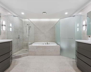 401 N Wabash Avenue - Photo Thumbnail 11