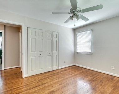 1424 Hosea L Williams Drive Ne - Photo Thumbnail 19