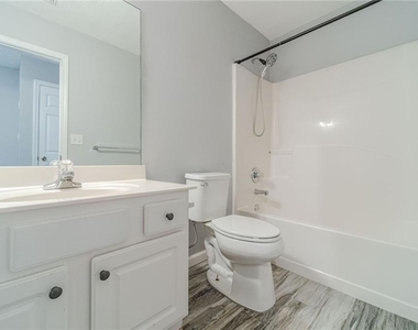 1617 Amhearst Walk Road - Photo Thumbnail 21