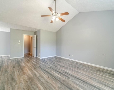 1617 Amhearst Walk Road - Photo Thumbnail 29