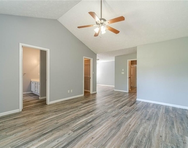 1617 Amhearst Walk Road - Photo Thumbnail 28