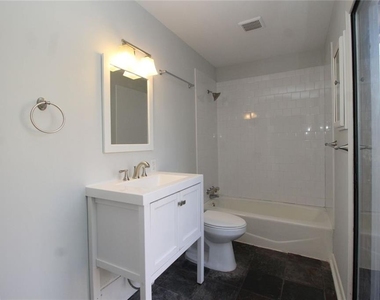 9240 Nova Drive - Photo Thumbnail 11