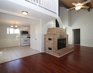 9240 Nova Drive - Photo Thumbnail 2