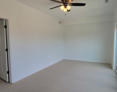 321 W. Prospect Avenue - Photo Thumbnail 6