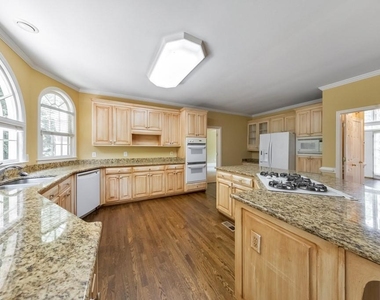 5321 Edgerton Drive - Photo Thumbnail 13
