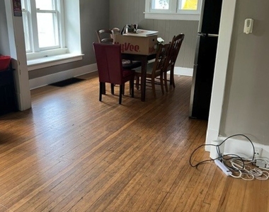 117 N Mill Street - Photo Thumbnail 2
