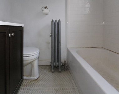 3257 W Wrightwood Avenue - Photo Thumbnail 11