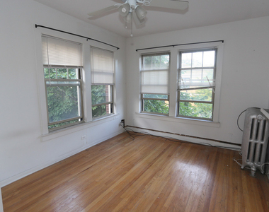 3257 W Wrightwood Avenue - Photo Thumbnail 5