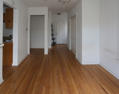 3257 W Wrightwood Avenue - Photo Thumbnail 9
