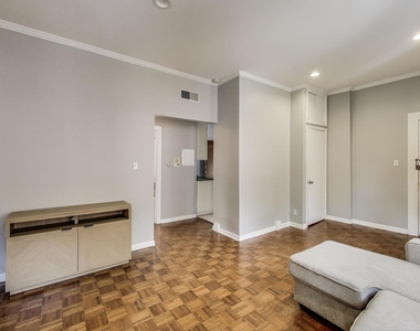 749 W California Terrace - Photo Thumbnail 4
