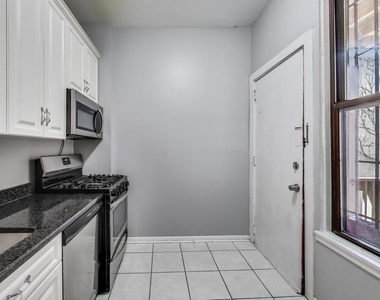749 W California Terrace - Photo Thumbnail 6