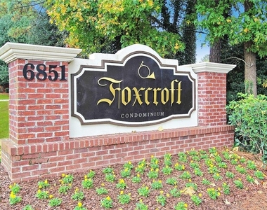 6851 Roswell Road - Photo Thumbnail 8